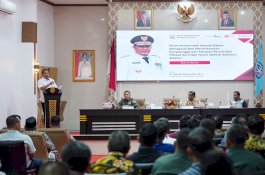 Pj Gubernur Sulsel Beri Arahan di Akhir Masa Jabatan Andi Fashar Padjalangi - Ambo Dalle