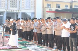 Polres Sidrap Gelar Sholat Istisqa Minta Turun Hujan