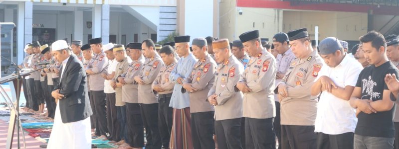 Polres Sidrap Gelar Sholat Istisqa Minta Turun Hujan