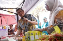 Pemprov Sulsel Gelar Pasar Murah Stabilkan Harga Pangan