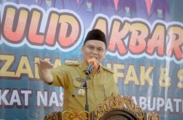 Maulid Akbar di Barru, Bupati Suardi Saleh Ajak Masyarakat Kuatkan Tali Persaudaraan