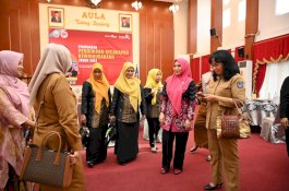 Dekranasda Sulsel Gelar Pelatihan Anyaman dan Ecoprint