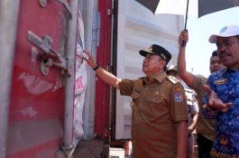 Pj Gubernur Sulsel Lepas Ekspor Rp1,64 Triliun Komoditas Unggulan ke 29 Negara