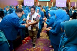 Pj Gubernur Bahtiar Instruksikan Tangani Stunting dan Inflasi