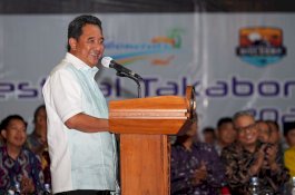 Pemprov Sulsel Siapkan Pelatihan dan Peralatan untuk Petani Pisang Tanduk Selayar