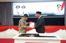 Judas Amir Serahkan Memori Akhir Masa Jabatan ke Asrul Sani