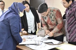 KPPU Gelar Sidang Pendahuluan Atas Perkara PT  Kadi Indonesia Manufaktur,