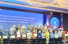 Terima Penghargaan Perlindungan Konsumen, Bupati Wajo: Kami Persembahkan Untuk Masyarakat