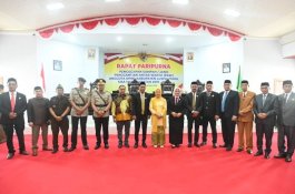 Hatta Turusi Resmi PAW Anggota DPRD, Bupati Luwu Utara: Tak Ada Waktu Bulan Madu