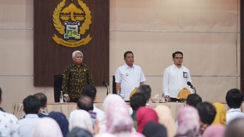 Rapat koordinasi (rakor) Peraturan Daerah (Perda) Pajak Daerah dan Retribusi Daerah (PDRD) di Ruang Pola Kantor Gubernur, Rabu (15/11/2023). (Foto: Pemprov Sulsel)