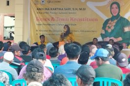 Warga Garongkong Curhat ke Ketua DPRD Sulsel Soal Pelabuhan Belum Maksimal