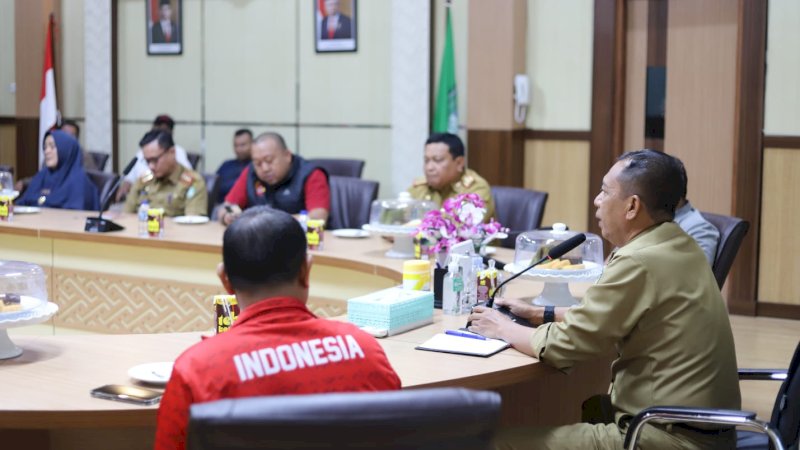 Pj Wali Kota Parepare Lepas Arak-arakan Atlet Sepak Takraw Sulsel Peraih Emas di Cina