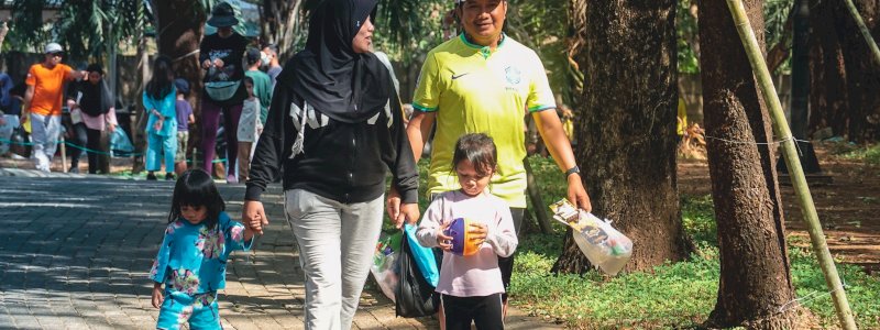 Nikmati Piknik Bersama Keluarga di Baruga Market