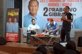 Andi Sudirman Sulaiman Training Relawan Prabowo-Gibran di Sulsel