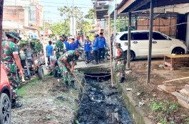 Antisipasi Terjadinya Banjir dan Munculnya Wabah Penyakit, Kodim 1406/Wajo Gelar Karya Bakti