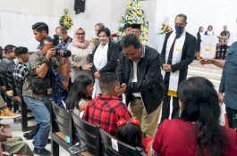 Pj Gubernur Sulsel Pastikan Perayaan Natal Berjalan Lancar di Makassar