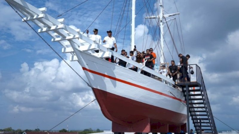 Pj Gubernur Sulsel Dorong Pengembangan Pariwisata Bulukumba Setara Labuan Bajo