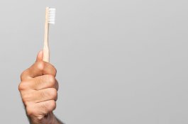 Tips Memilih Sikat Dan Pasta Gigi Untuk Anak Yang Tepat
