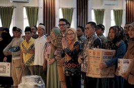Bupati Luwu Utara Salurkan Bantuan Mesin dan Peralatan untuk Puluhan Pelaku UKM-IKM