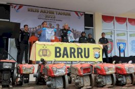 Polres Barru Ungkap Komplotan Pencuri Mesin Traktor, Amankan 5 Pelaku