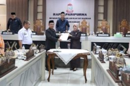 DPRD Makassar Sahkan Empat Ranperda