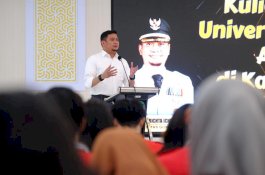Bupati Gowa Motivasi Mahasiswa KKN Unhas