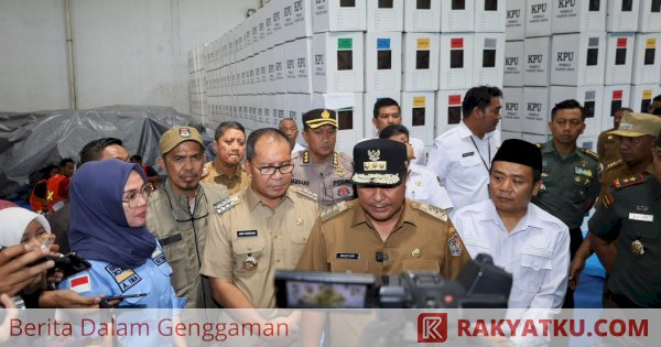 Pj Gubernur Sulsel Tinjau Gudang Logistik Pemilu Makassar, Kesiapan Matang dan Sesuai Jadwal