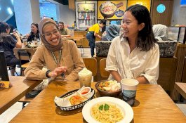 The People's Cafe Buka Outlet ke 31 di Mal Ratu Indah,  Promo Gratis Menu Nasi Goreng
