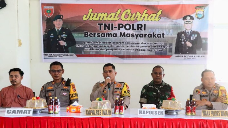 Serap Aspirasi Masyarakat, Polres Wajo Gelar Jumat Curhat dengan Elemen Masyarakat di Kecamatan Bola 