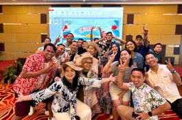 Memotivasi Seluruh Karyawan Aston Gelar Kick Off Meeting