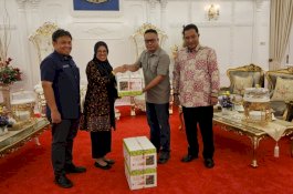 Sesuai Program Prioritas Presiden Jokowi, Pemprov Sulsel Bagikan Benih Cabai ke Kabupaten Kota