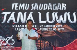 Pj Gubernur Sulsel Ajak Saudagar Tana Luwu Investasi di Kampung Halaman