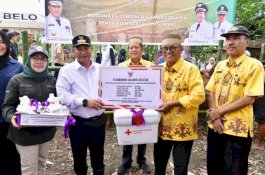 Pj Gubernur Sulsel Serahkan Bantuan Peternakan Rp2 M ke Pemkab Soppeng