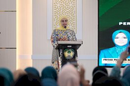 PKK Gowa Kolaborasi Perdoski Makassar Gelar Peeling Massal