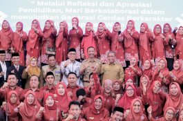 Pameran Karya Sekolah Penggerak, Bupati Wajo Dorong Anak Bisa Kreatif Belajar Sendiri