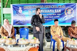 Reses Andi Muliana Sam Warga Minta Paving Blok, Kanopi dan Mesin Jahit