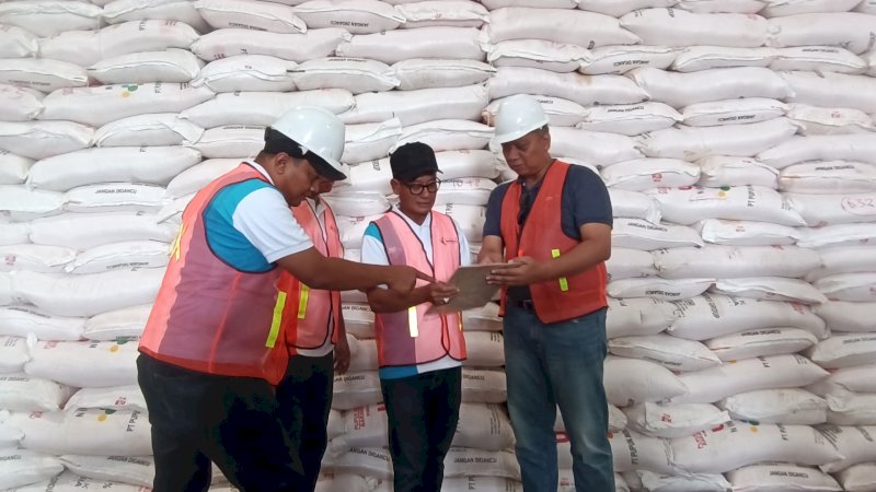 Pupuk Indonesia menjamin ketersediaan pupuk subsidi dan non subsidi untuk petani di Bone Sulawesi Selatan