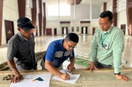 PT Vale Salurkan Bantuan Lengkapi Fasilitas Gedung Serbaguna Sorowako