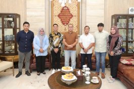 UMKM Makassar Terima Bantuan Permodalan dari Bank Sulselbar