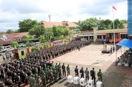Pasukan Pengamanan TPS - Logistik Pemilu di Barru Mulai Disebar