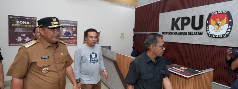 Jelang Pemungutan Suara, Pj Gubernur Sulsel Terus Pantau Kesiapan Pemilu di Bawaslu dan KPU