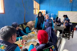 PKK Gowa dan Fakultas Kedokteran Unhas Gelar Bakti Sosial dan Edukasi Kader Posyandu