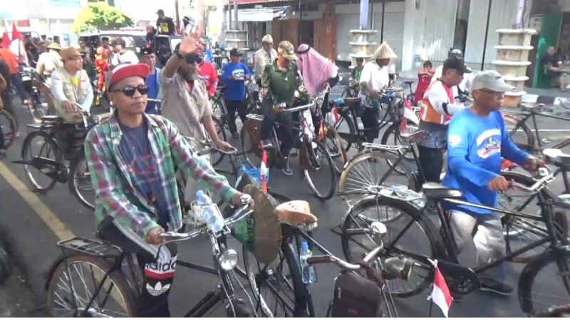 Komunitas Sepeda Onthel Parepare Terbentuk, Penjabat Wali Kota Harap Mampu Gerakkan Roda Ekonomi
