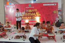 Berkolaborasi dengan Mr Green Production TK Bina Kasih Ajak Siswa Ikut Lomba Melukis di Acara Festival Makan Enak