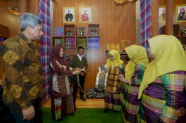 Pj Sekda Sulsel Hadiri Pameran Inacraft 2024 di Jakarta