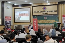 Tanamkan Semangat #Cari_Aman kepada Pelajar, Asmo Sulsel Gelar Edukasi Safety Riding di SMK Satria Kendari