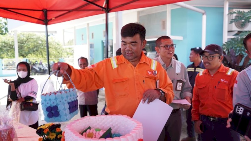 PT Vale Indonesia menggelar lomba karya produk hasil bank sampah di pelataran Galeri UMKM Kareso Anatoa, Sorowako, Luwu Timur, Sulsel, Rabu (28/2/2024). (Foto: PT Vale Indonesia)