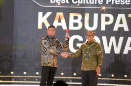 Pemkab Gowa Raih Dua Penghargaan di CNN Indonesia Awards 2024