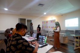 Kalla Institute Cetak Lulusan yang Siap Penuhi Kebutuhan Industri Terkini