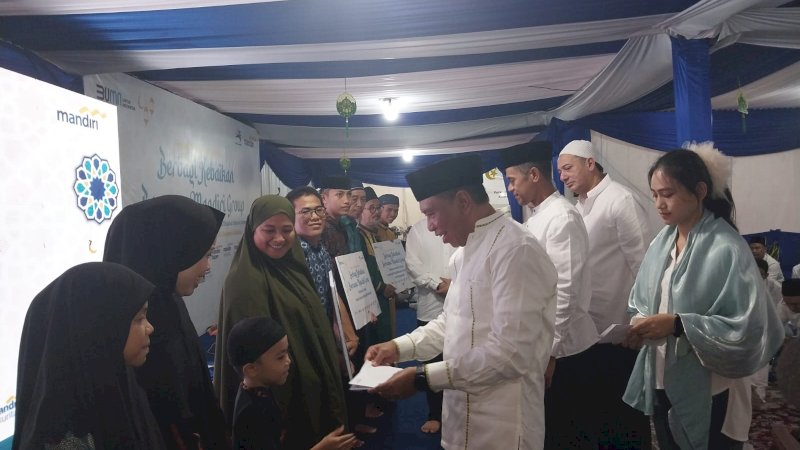 Berkah Ramadan Bank Mandiri santuni 1750 paket anak yatim, kaum dhuafa.